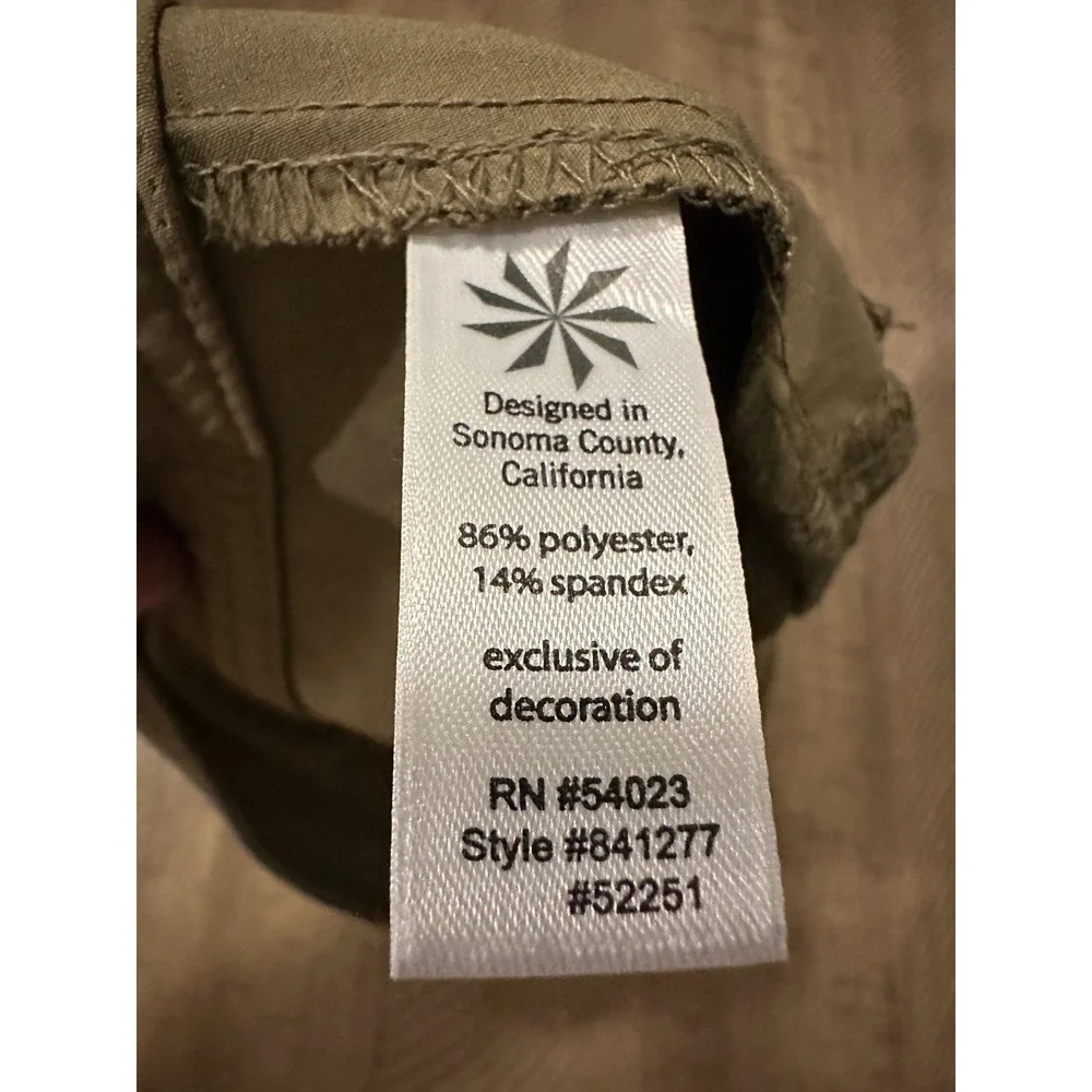 Athleta All Terrain Hiking Skirt Taupe Olive Green Petite‎ 2P Zip Pocket 841277